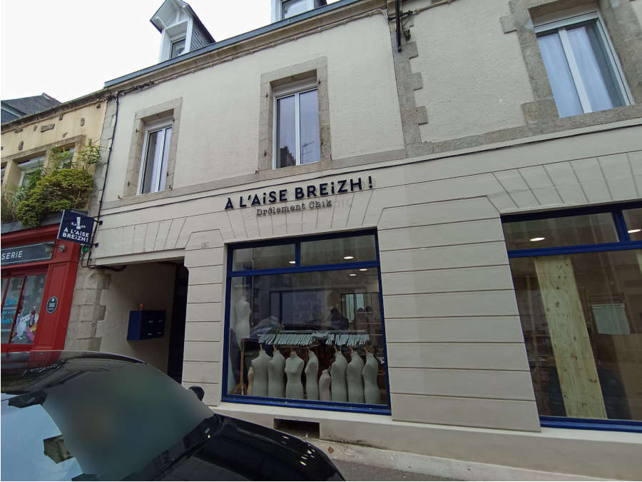 ENSEIGNES A L'AISE BREIZH A FOUESNANT